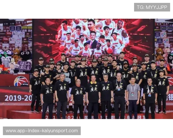 广东宏远争冠在即,豪门首轮大胜引人关注!,广东宏远正式完成重磅签约 广东宏远争冠在即,豪门首轮大胜引人关注!,广东宏远正式完成重磅签约