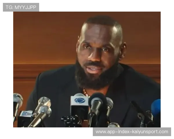 詹姆斯退役传闻发酵,骑士勇士竞相筹备史诗式送别 詹姆斯退役传闻发酵,骑士勇士竞相筹备史诗式送别