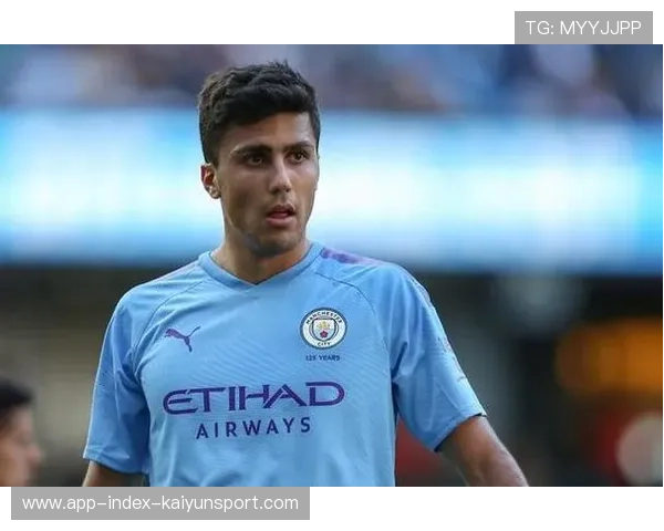 罗德里状态恢复，曼城期待其主导对战利物浦的中场，曼城后腰罗德里戈