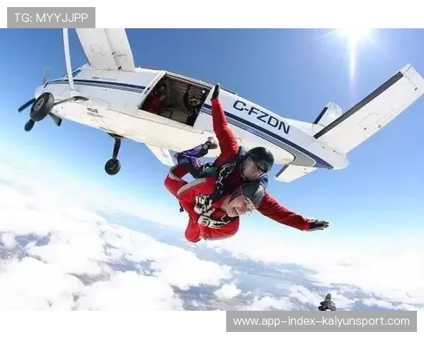 滑雪高速直冲堪比飞行：极限体验，瞬间超越地心引力