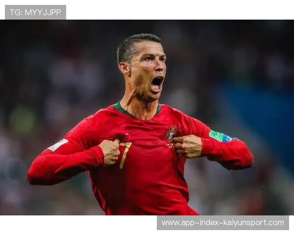 C罗赛后在记者会上引用一本书，文艺气质圈粉