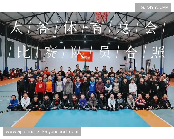 篮球少年失误太多被队友公开骂醒 篮球少年失误太多被队友公开骂醒