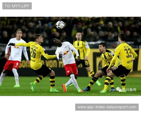 莱比锡红牛准备加强边中结合体系,激活球队进攻潜力 莱比锡红牛准备加强边中结合体系,激活球队进攻潜力