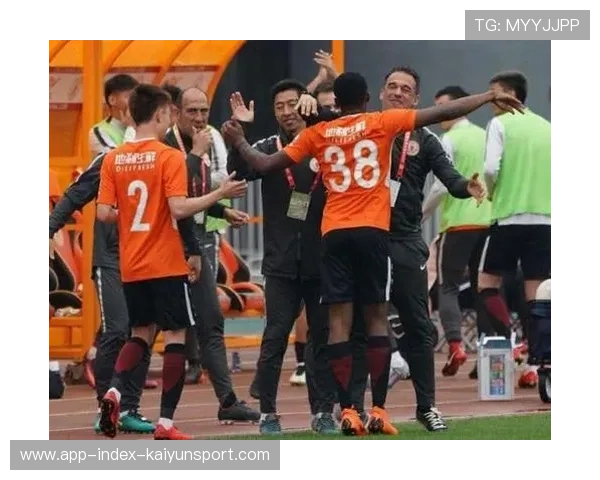 加西亚续约遇阻被视筹码：中超转会背后的隐秘博弈