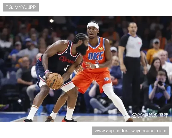 快船季后赛策略：如何用防守强度牵制对手核心发挥