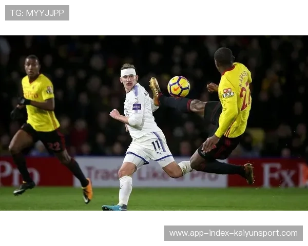 贝蒂斯中场传球线路极为丰富:从战术织网到个人训练的启示 贝蒂斯中场传球线路极为丰富:从战术织网到个人训练的启示